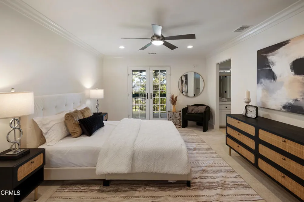 1517 Olive Lane La Canada Flintridge, CA 91011