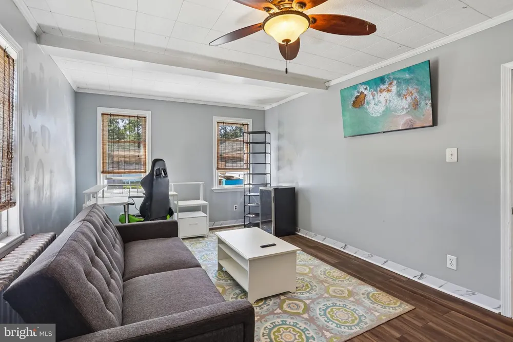 134 KINGS HIGHWAY Mount Royal, NJ 08061