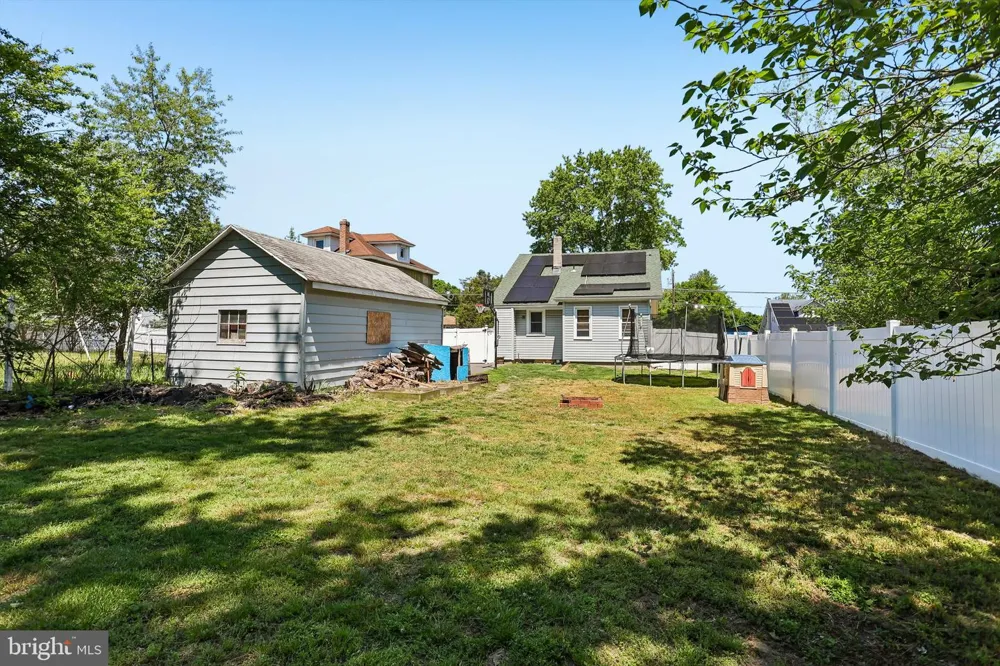 134 KINGS HIGHWAY Mount Royal, NJ 08061