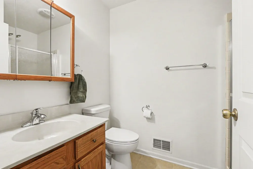 40305 14th Avenue Bloomingdale, MI 49026