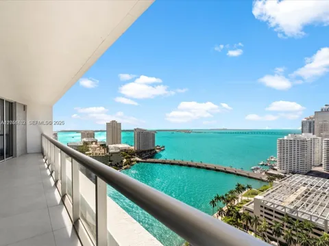 495 Brickell Ave #2305