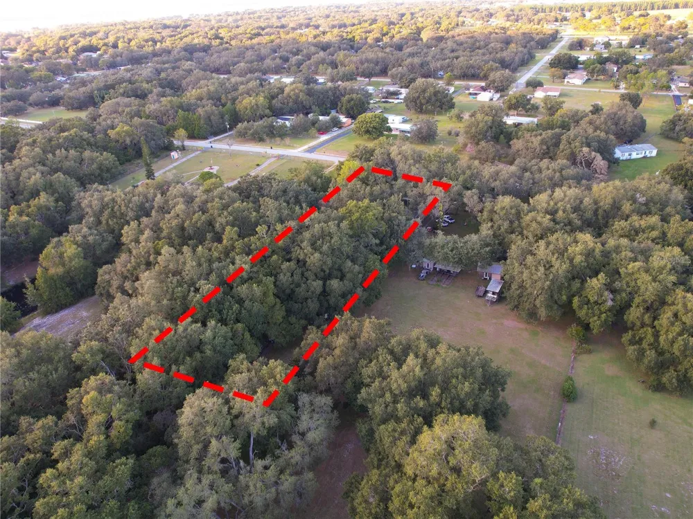 TENNESSEE AVENUE Astatula, FL 34705
