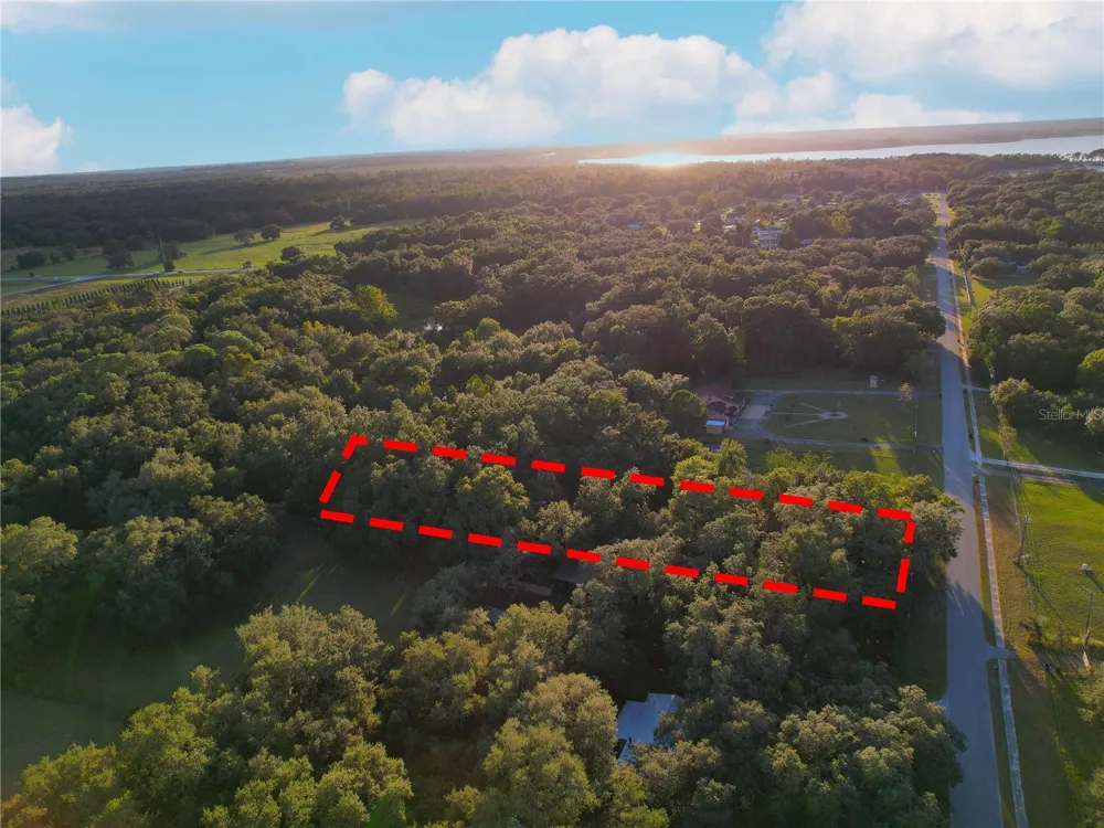 TENNESSEE AVENUE Astatula, FL 34705