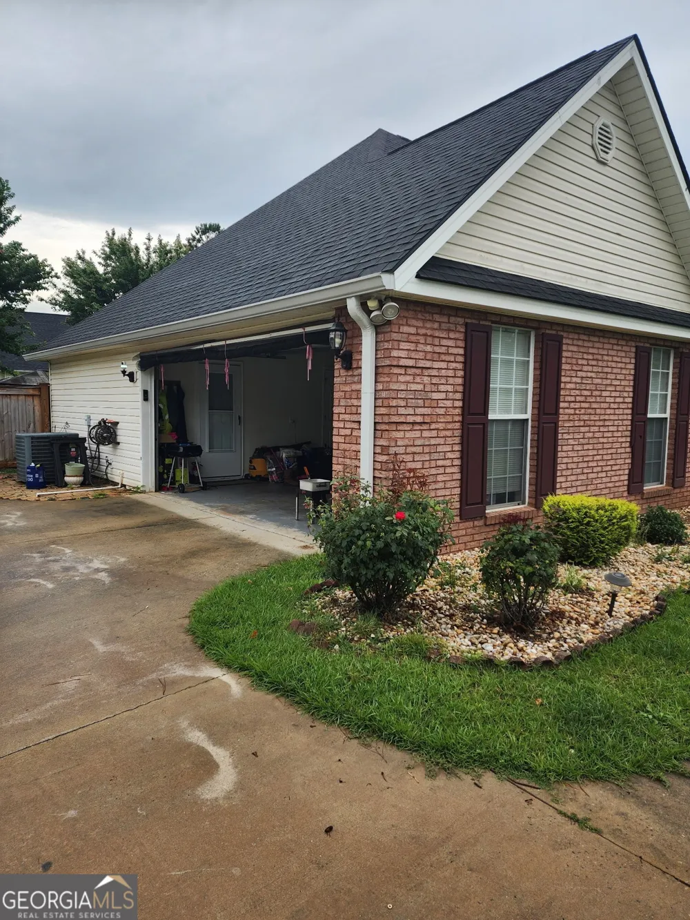 212 Sage DR Warner Robins, GA 31088