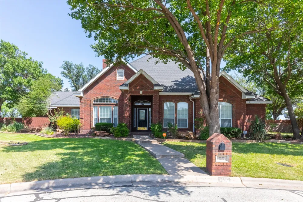 1418 Kingwood Circle Abilene, TX 79602