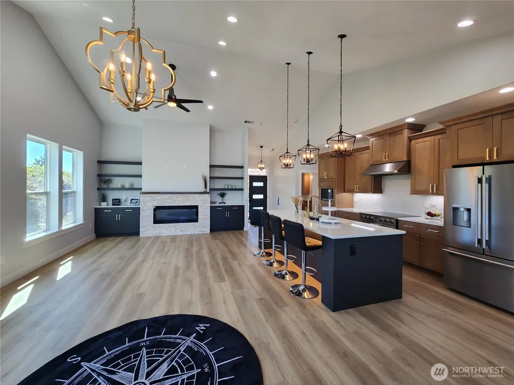 552 Sand Dune Avenue SW Ocean Shores, WA 98569