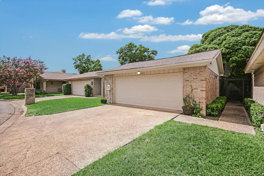 11125 Pinehurst Drive #C Austin, TX 78747