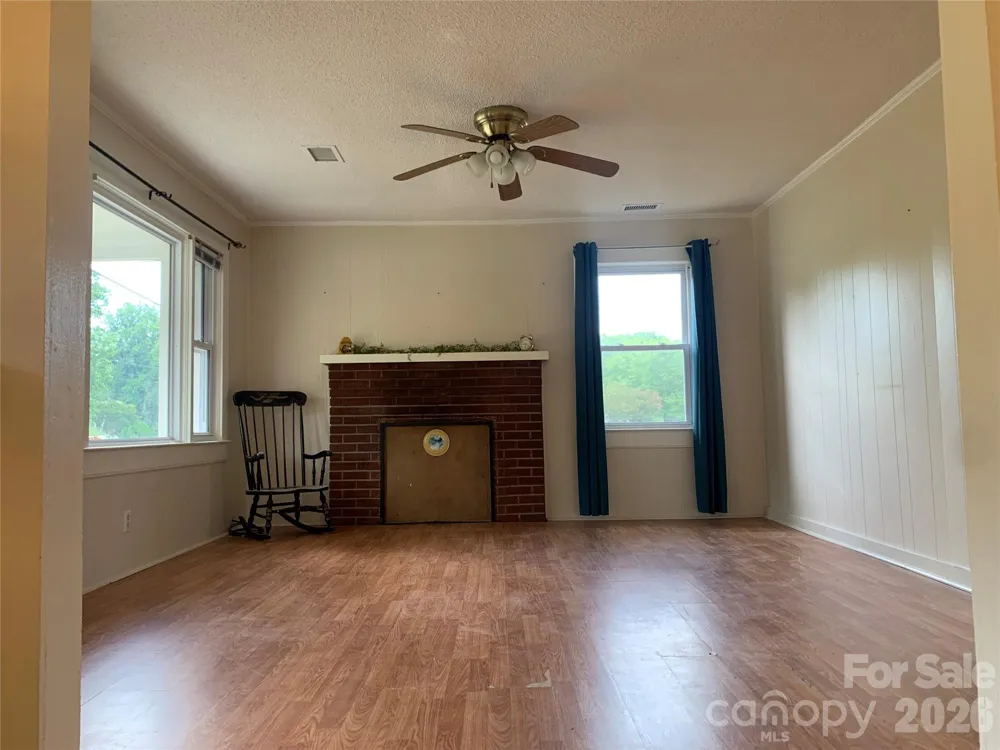6231 Nc 16 Highway Taylorsville, NC 28681