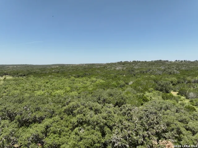 182 Grand Oaks Hondo, TX 78861