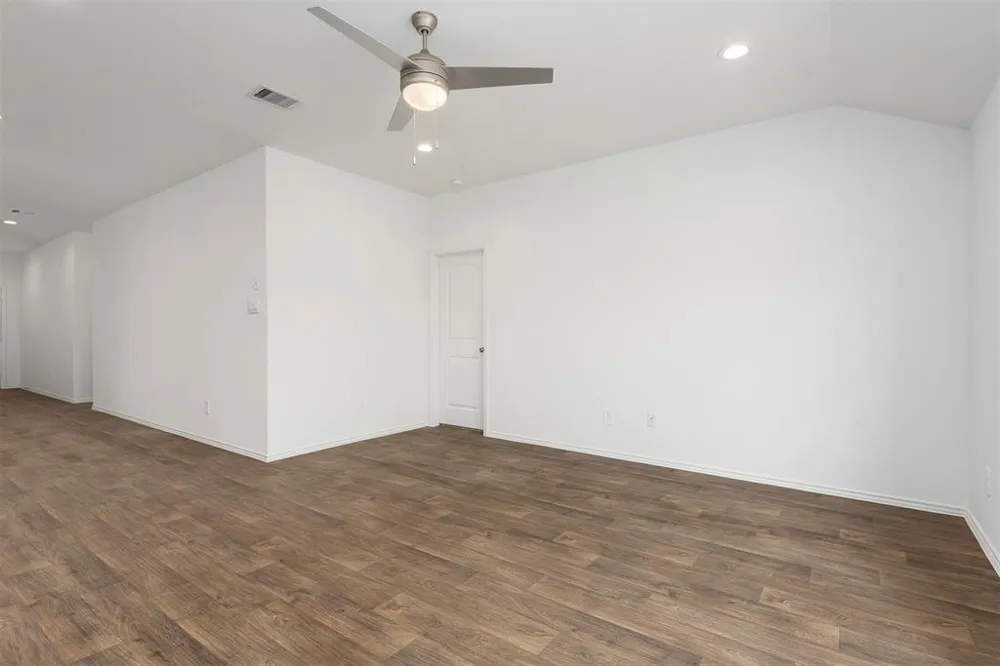 20352 Tembec Drive New Caney, TX 77357