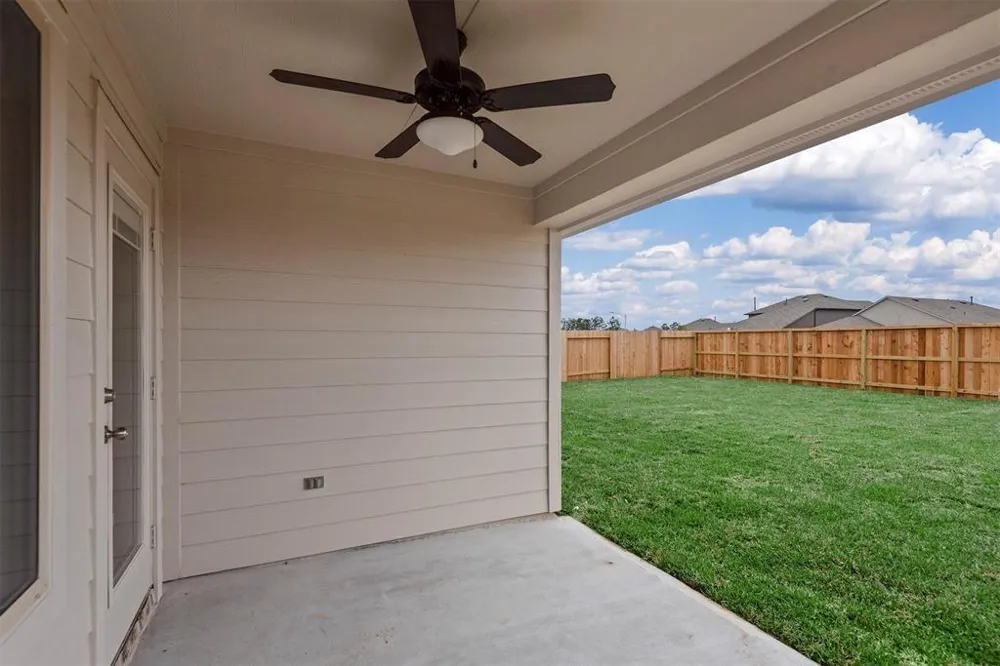 20352 Tembec Drive New Caney, TX 77357