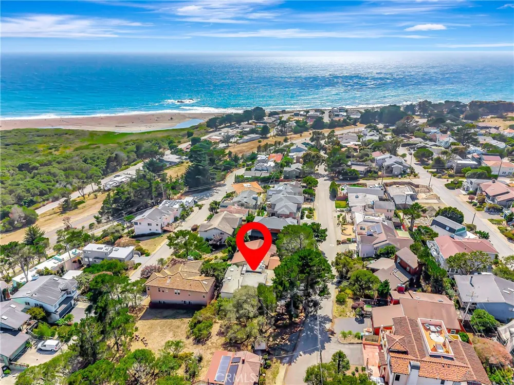 470 Wellington Cambria, CA 93428