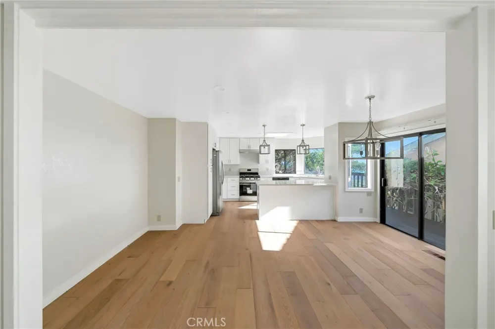 470 Wellington Cambria, CA 93428