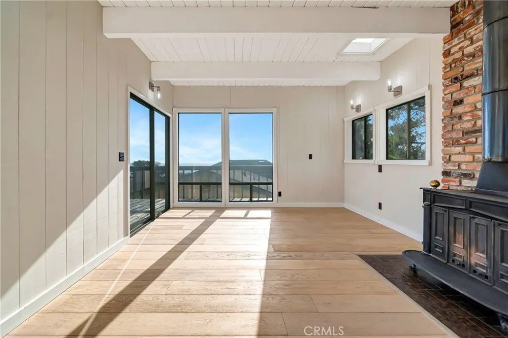 470 Wellington Cambria, CA 93428