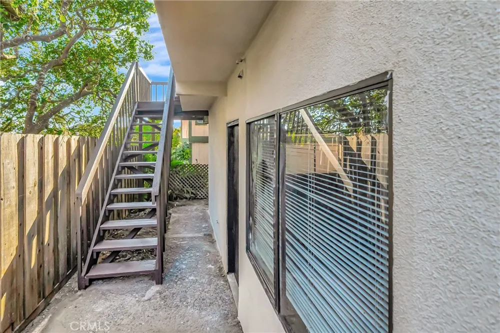 470 Wellington Cambria, CA 93428