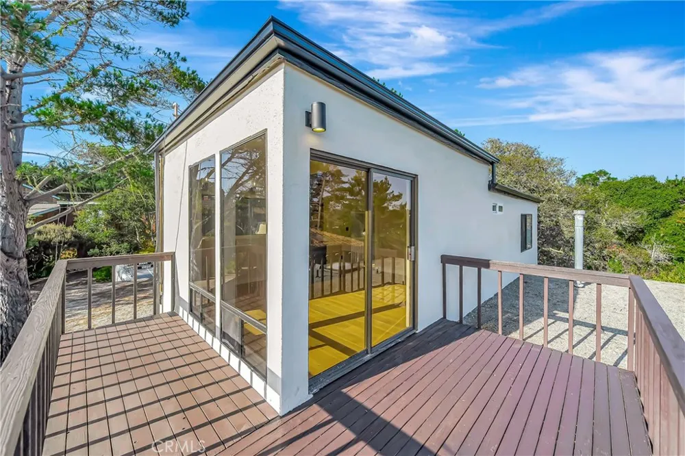 470 Wellington Cambria, CA 93428