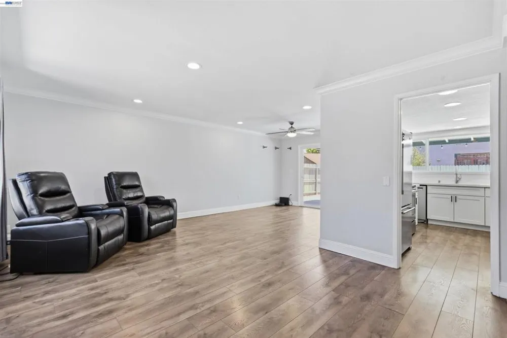 470 Edwards st Winters, CA 95694