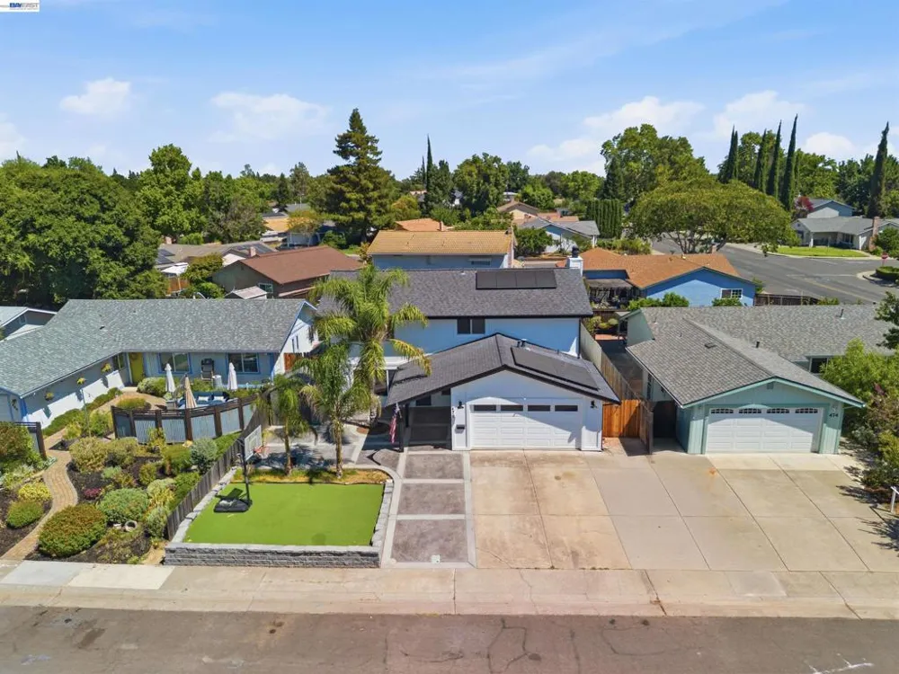 470 Edwards st Winters, CA 95694