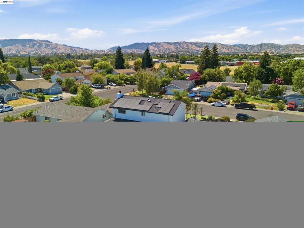 470 Edwards st Winters, CA 95694
