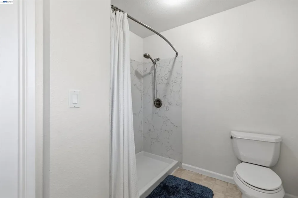 470 Edwards st Winters, CA 95694