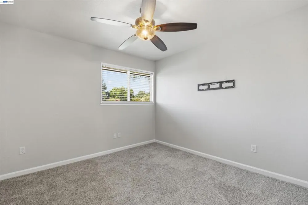 470 Edwards st Winters, CA 95694