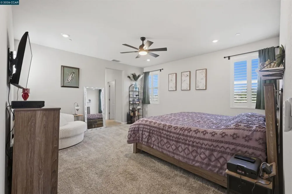 1655 Apricot Ct Dixon, CA 95620