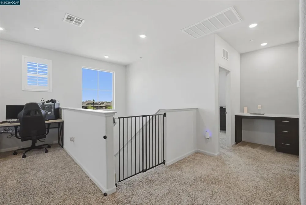 1655 Apricot Ct Dixon, CA 95620