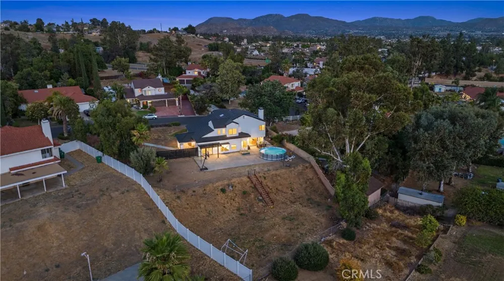 11901 Vista De Cerros Moreno Valley, CA 92555