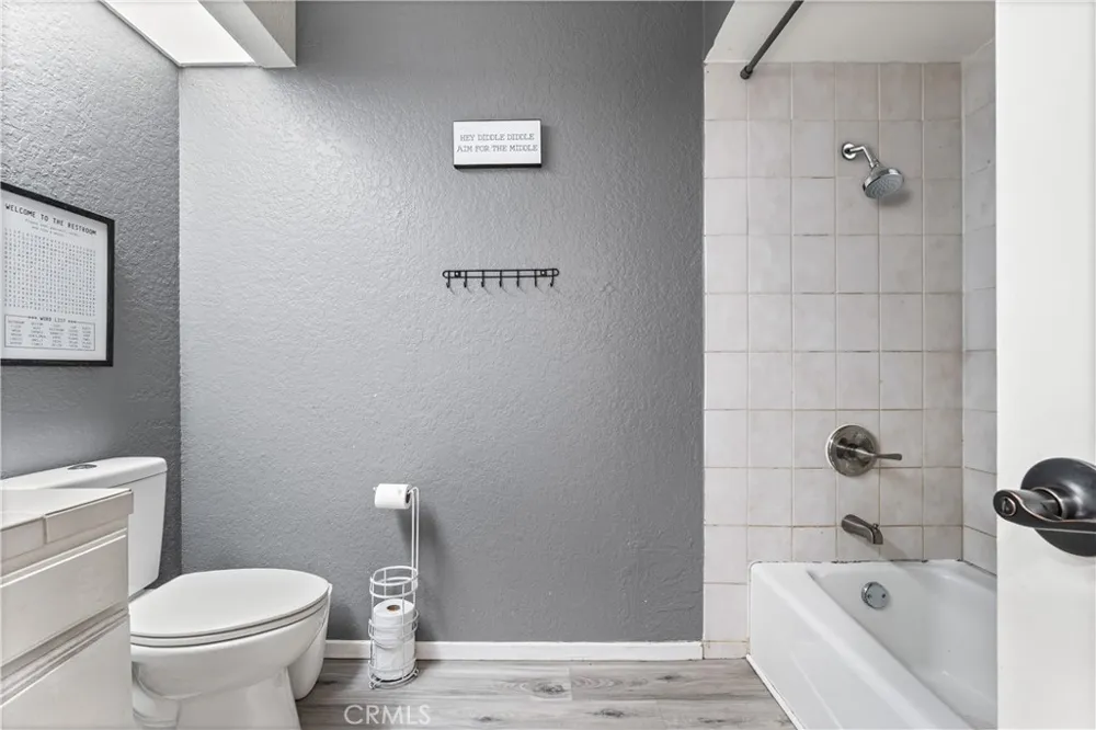11901 Vista De Cerros Moreno Valley, CA 92555
