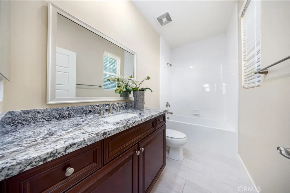 21086 Willow Heights Diamond Bar, CA 91765