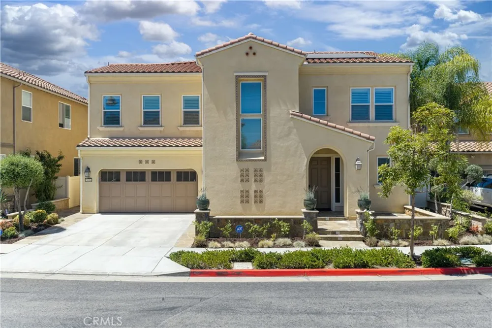 21086 Willow Heights Diamond Bar, CA 91765