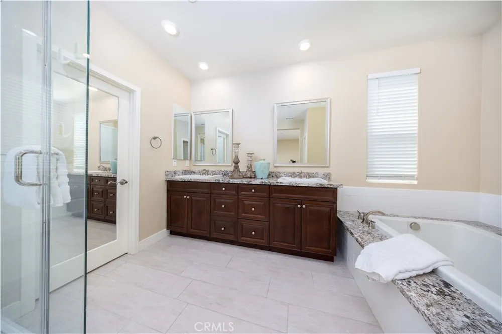 21086 Willow Heights Diamond Bar, CA 91765