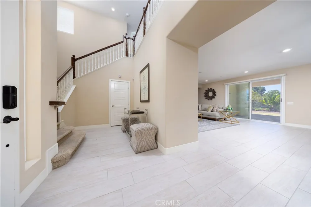 21086 Willow Heights Diamond Bar, CA 91765