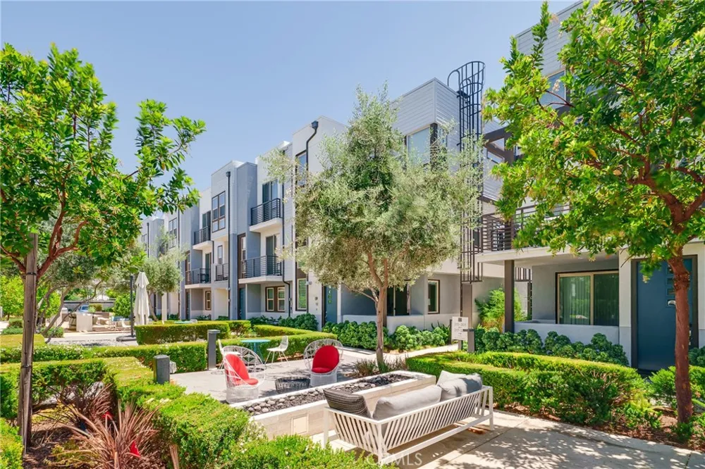 315 Placemark Irvine, CA 92614