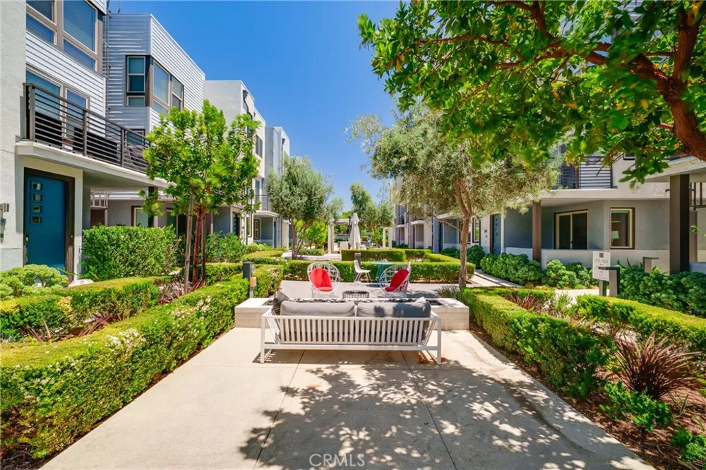 315 Placemark Irvine, CA 92614
