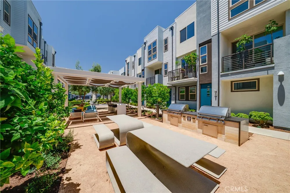 315 Placemark Irvine, CA 92614