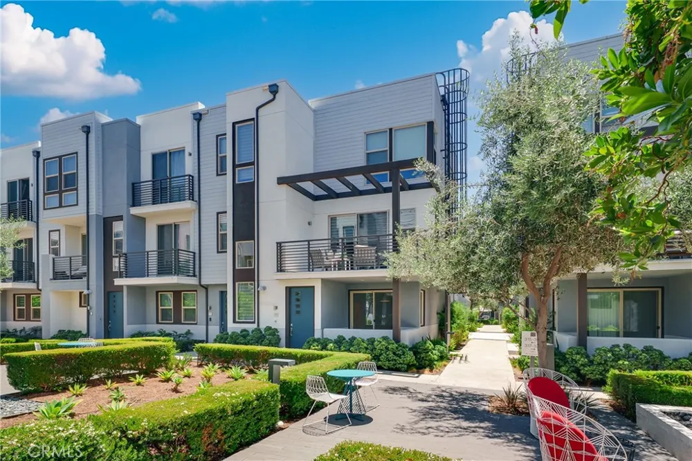 315 Placemark Irvine, CA 92614