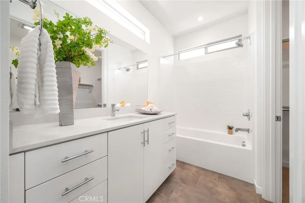 315 Placemark Irvine, CA 92614