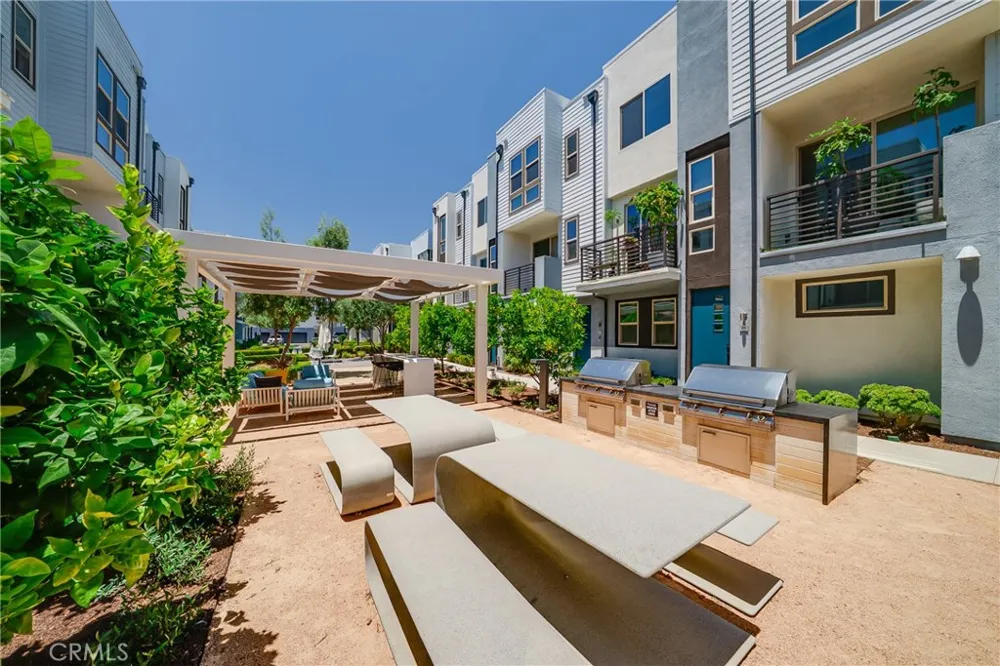 315 Placemark Irvine, CA 92614