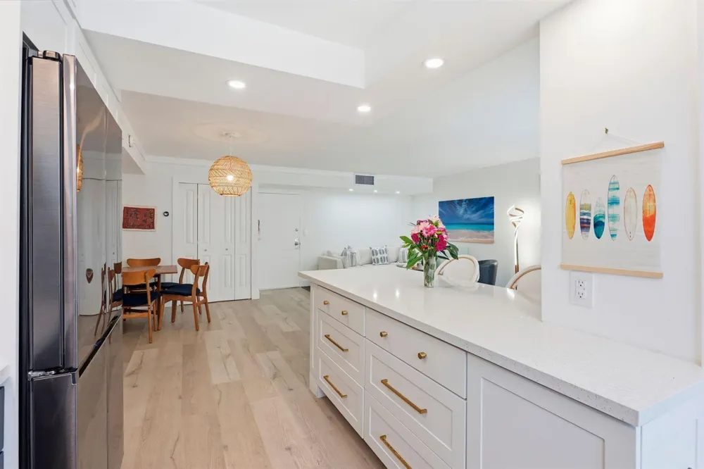 1239 Hillsboro Mile #302 Hillsboro Beach, FL 33062