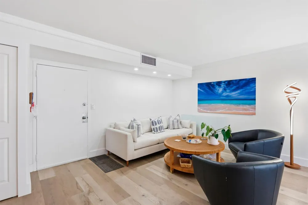 1239 Hillsboro Mile #302 Hillsboro Beach, FL 33062