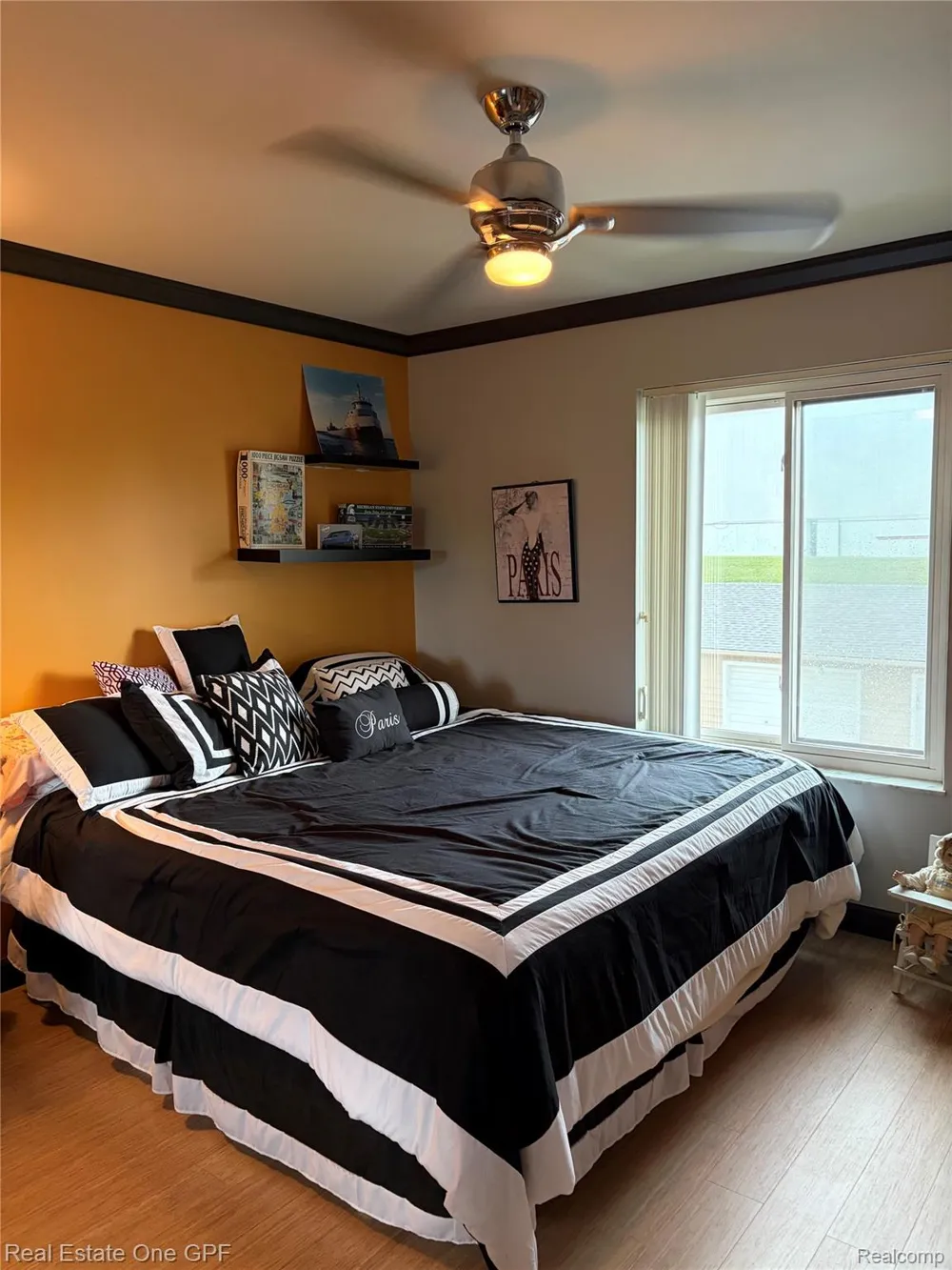 1660 River Road Marysville City, MI 48040