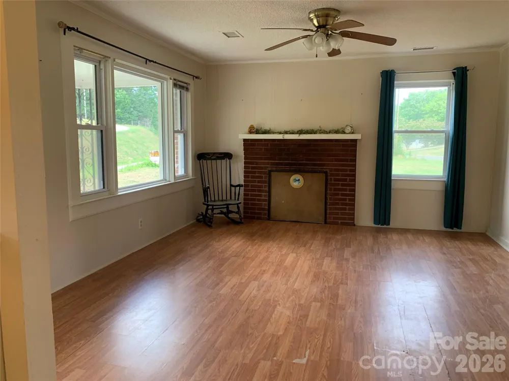 6285 & 6231 Nc 16 Highway Taylorsville, NC 28681