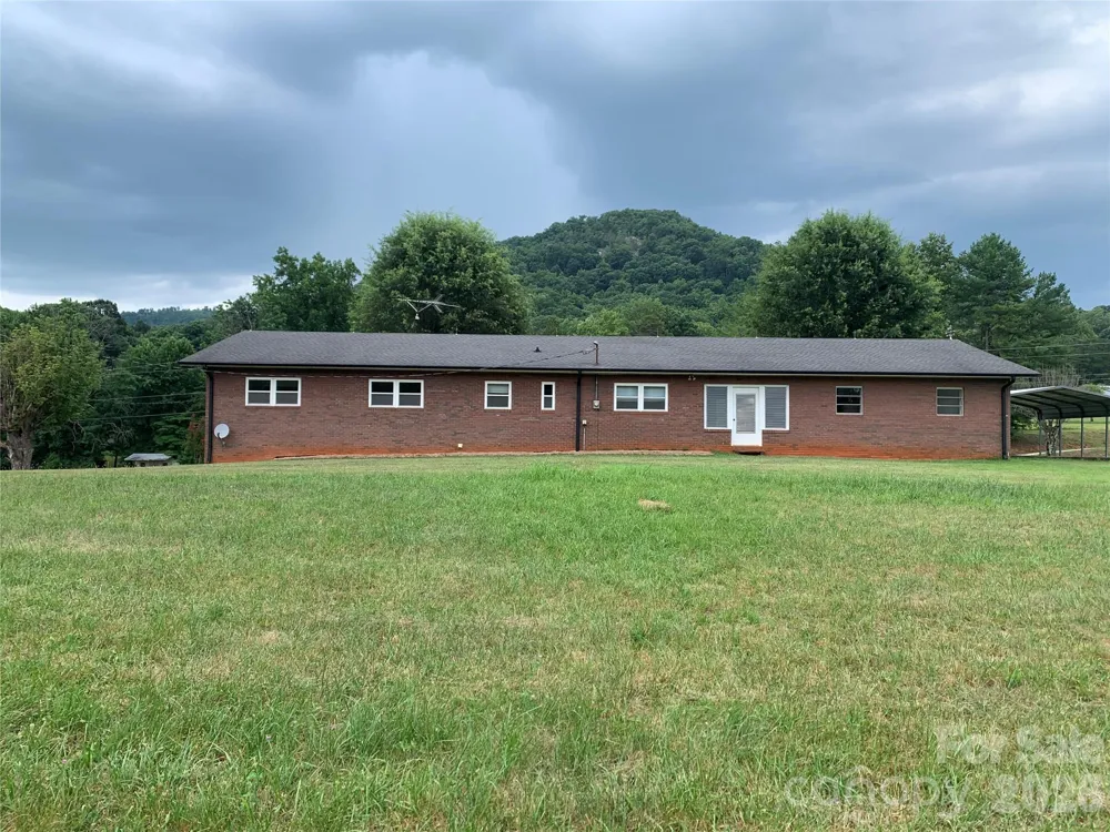 6285 & 6231 Nc 16 Highway Taylorsville, NC 28681