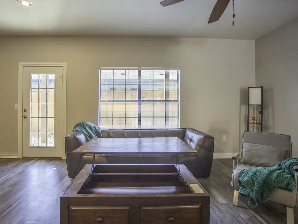 2410 S 2nd Street #951 Waco, TX 76706