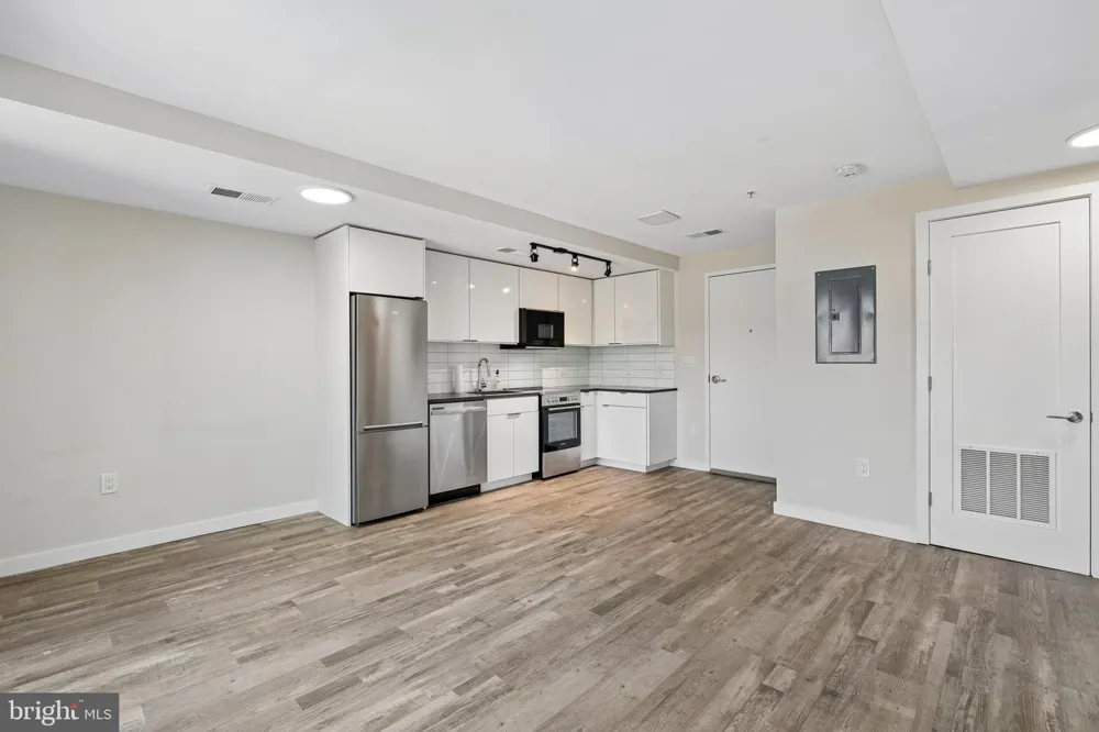 700 ROEDER ROAD #401 Silver Spring, MD 20910