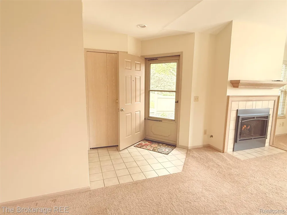 610 Perry Creek Drive Grand Blanc City, MI 48439