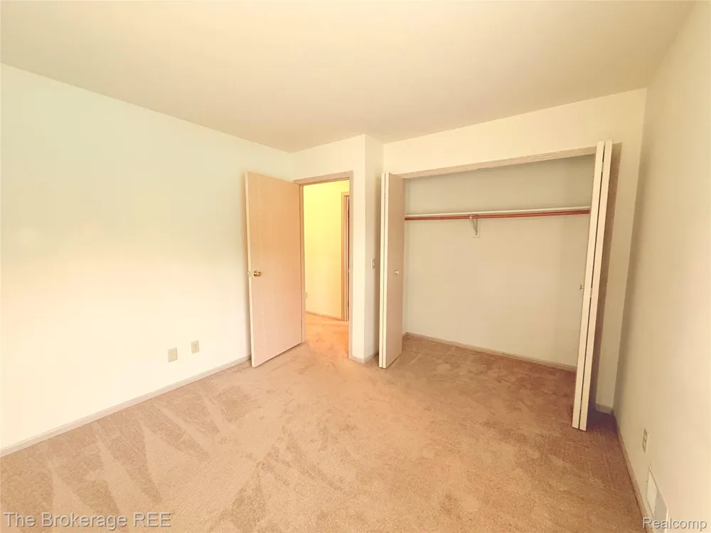 610 Perry Creek Drive Grand Blanc City, MI 48439