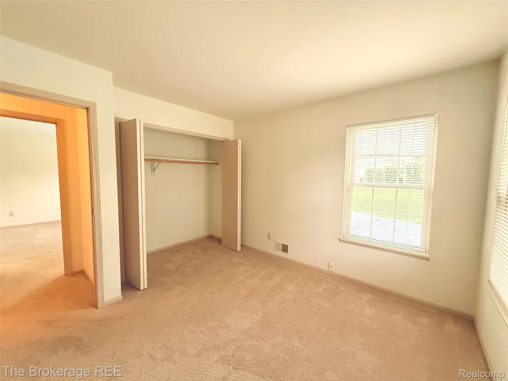 610 Perry Creek Drive Grand Blanc City, MI 48439