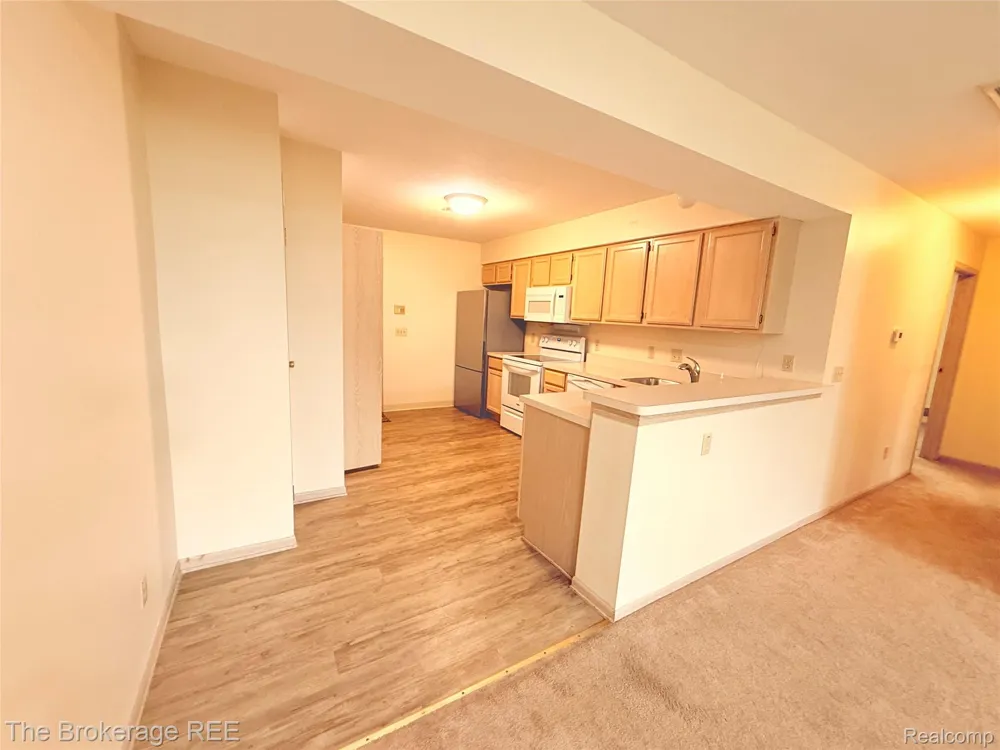 610 Perry Creek Drive Grand Blanc City, MI 48439